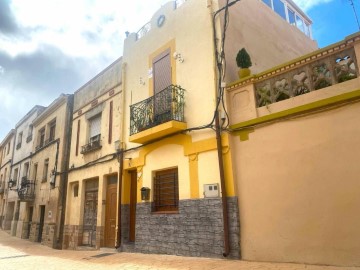 House 3 Bedrooms in Picamoixons