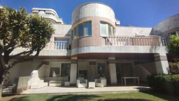 Dúplex 4 Habitaciones en Nueva Andalucía