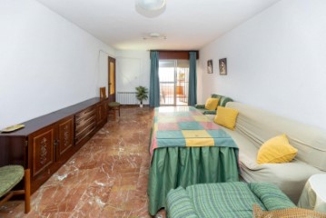 Apartment 4 Bedrooms in San Ildefonso