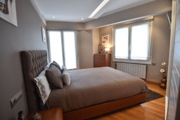 Apartment 2 Bedrooms in Eibar