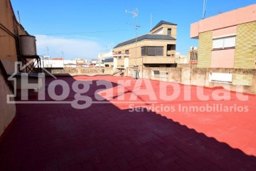 House 5 Bedrooms in Catarroja