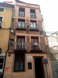 Building in Tarazona