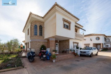 Casa o chalet 4 Habitaciones en Ogíjares