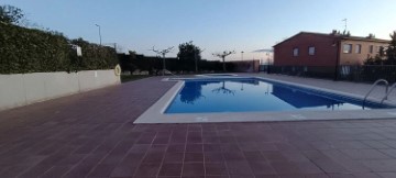 House 4 Bedrooms in Urbanització Can Valls-Torre Negrell