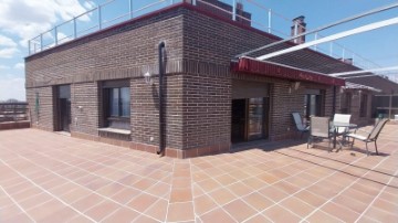 Piso 6 Habitaciones en Valladolid Centro