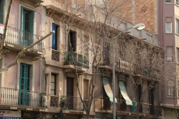 Edificio en Llefià - Sant Roc - Artigues