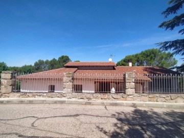 Maison 4 Chambres à El Clavín-Valdeluz