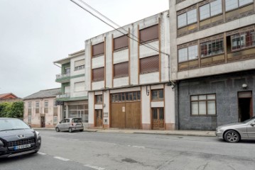 Building in Cerceda (San Martín)