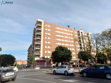 Piso 3 Habitaciones en Huelva Centro