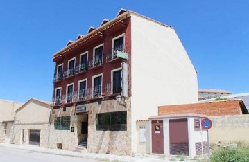 Edificio en Priego