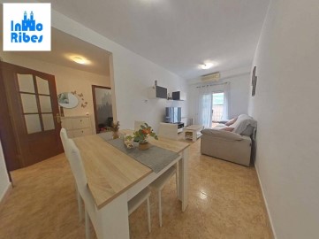 Apartment 4 Bedrooms in Les Roquetes