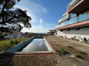 House 4 Bedrooms in Palau-Saverdera