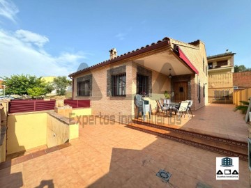 House 3 Bedrooms in Oropesa