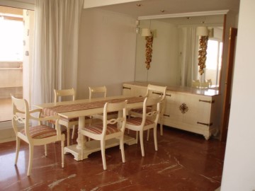 Piso 4 Habitaciones en Sant Joan d'Alacant Centro
