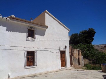 Casas rústicas 4 Habitaciones en Oria