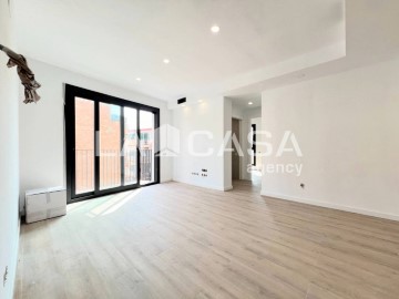 Apartamento 2 Quartos em Llefià - Sant Roc - Artigues