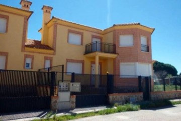 Casa o chalet 4 Habitaciones en Ribera del Alberche