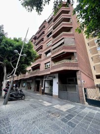 Piso 6 Habitaciones en Almería Centro