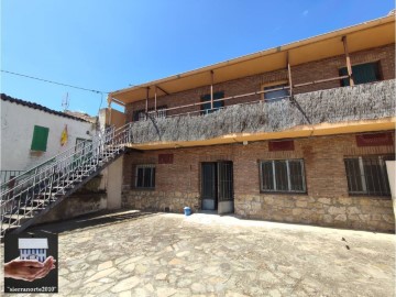 House 1 Bedroom in Lanchares