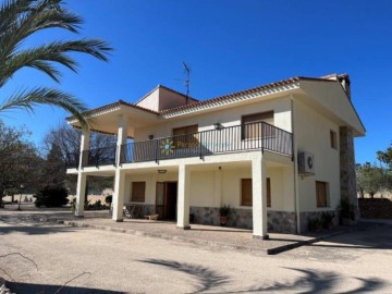 House 5 Bedrooms in Ontinyent Centro