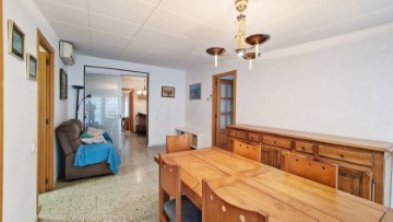 House 4 Bedrooms in Valldeperas