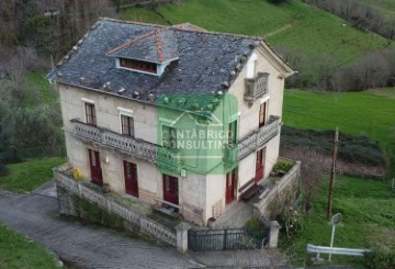 Maison 3 Chambres à Doiras