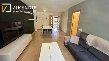 Apartment 4 Bedrooms in Rosselló