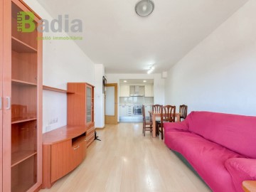 Apartment 2 Bedrooms in Poligono Industrial 'Reves' de Alcarras