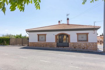 Maison 4 Chambres à Hernan-Valle