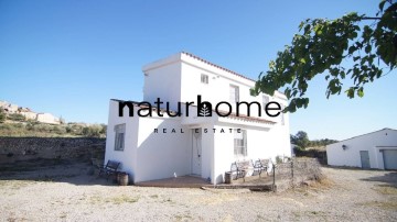 House 5 Bedrooms in La Secuita