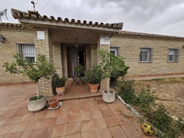 Casa o chalet 4 Habitaciones en La Jarilla