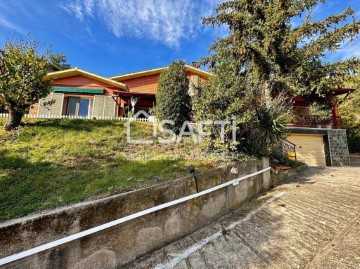 House 5 Bedrooms in Sant Josep