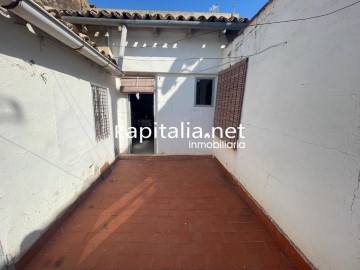 Apartment 3 Bedrooms in La Font de la Figuera