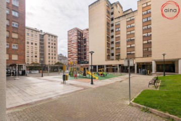 Apartamento 4 Quartos em Villava / Atarrabia