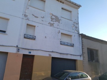 House 4 Bedrooms in Jaraíz de la Vera