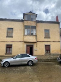 Maison 6 Chambres à Requena de Campos