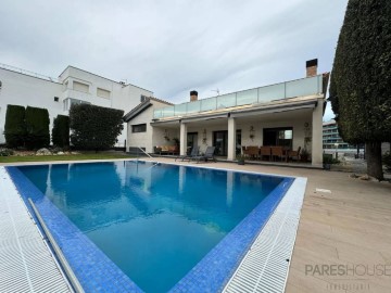 House 5 Bedrooms in Port Esportiu - Puig Rom - Canyelles