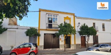 Maison 4 Chambres à Lebrija