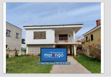 House 6 Bedrooms in Nules