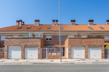 Maison 4 Chambres à Casco Antiguo