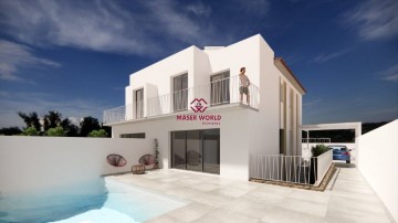 House 4 Bedrooms in Puerto de Mazarron