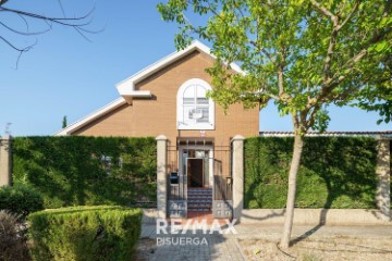 House 5 Bedrooms in Las Bodegas