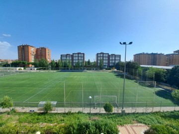 Piso 5 Habitaciones en Arturo Eyres - La Rubia