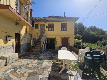 Casa o chalet 3 Habitaciones en Pola de Lena