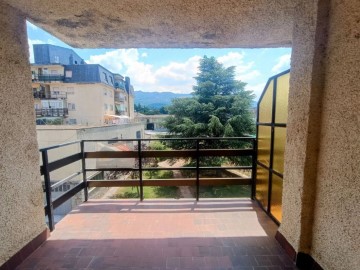 Apartment 4 Bedrooms in La Cañada