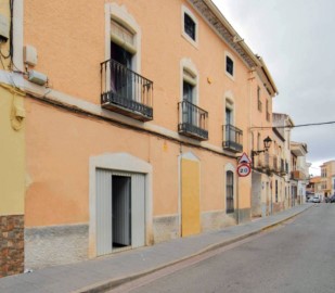 House 3 Bedrooms in Guadahortuna