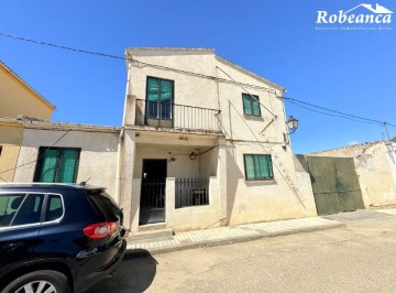 House 5 Bedrooms in Santa Teresa