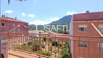 Apartment 3 Bedrooms in Cervelló