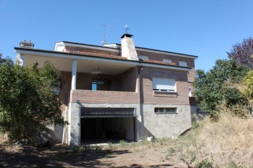 Casas rústicas 5 Habitaciones en Valtuille de Abajo