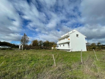 Maison 3 Chambres à Camponaraya